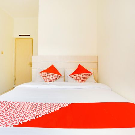 Reddoorz @ Hotel Arimbi Dewi Sartika Baru 반둥 외부 사진